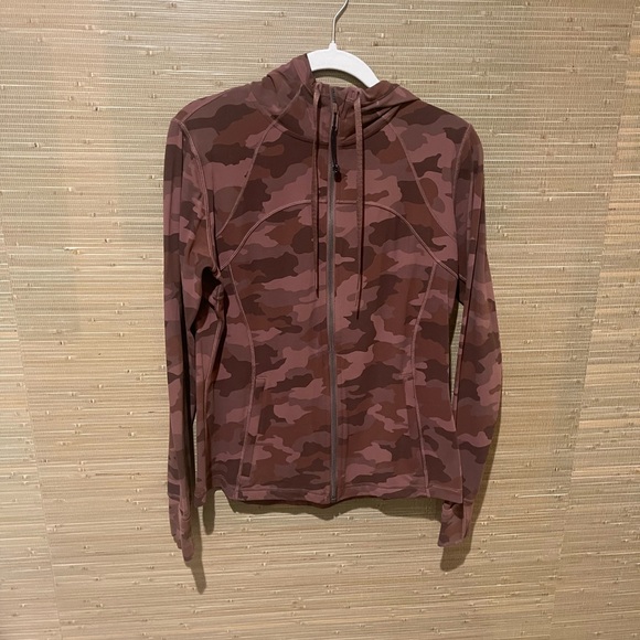 Lululemon Define Jacket - Picture 2 of 7